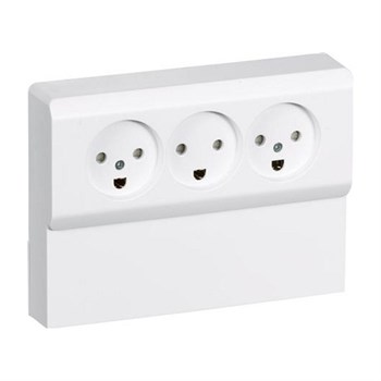 LK Opus 66 panel stikdåse tripel hvid  5703302051521